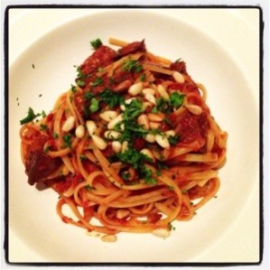 Aubergine Linguine
