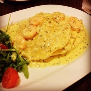 Garlic buttered prawns with Pancakes