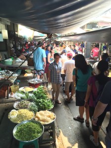 Buzzing market before train arrival